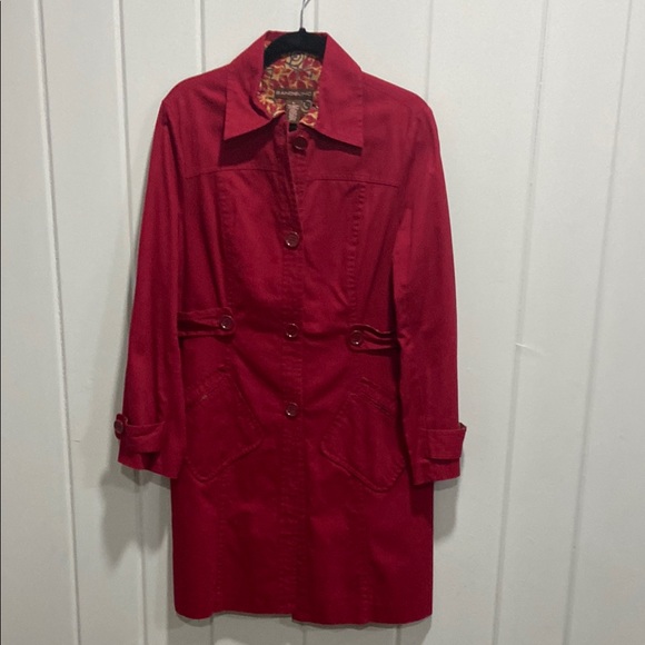 Bandolino Jackets & Blazers - Bandolino Red Trench Coat Lightweight Professional